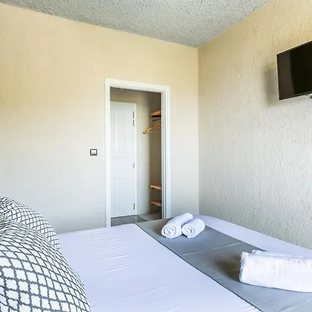 Отель Skopelos Summer Nests - Ariadne Seaview *