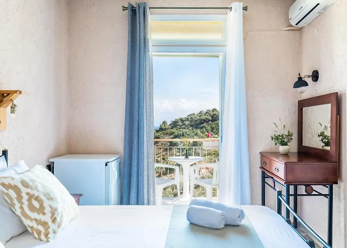 Skopelos Summer Nests - Ariadne Seaview Hotel *