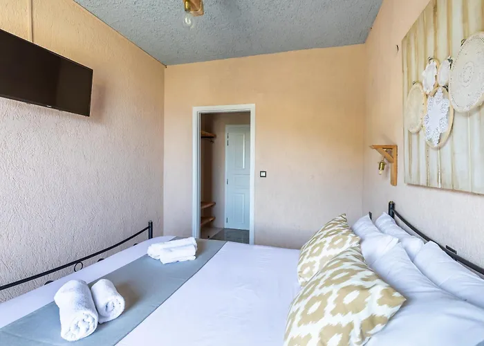 Skopelos Summer Nests - Ariadne Seaview Hotel *