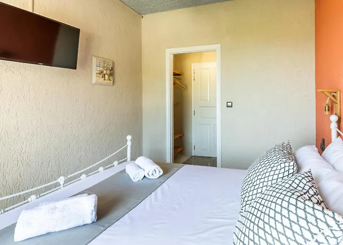 Skopelos Summer Nests - Ariadne Seaview Hotel